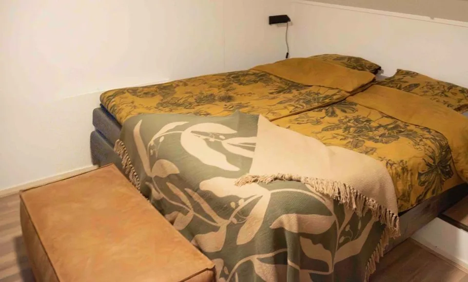 Slaapkamer met tweepersoonsbed